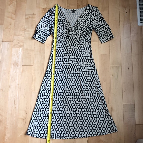 Banana Republic Dresses & Skirts - Banana Republic Tea Length Dress, XS, 0, 2